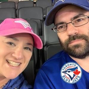 Meet your Posher, Angi